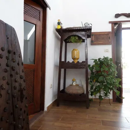 De Abuelos Гуатиса